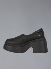 Platform Slip On Shoes in 90s Style UNIF