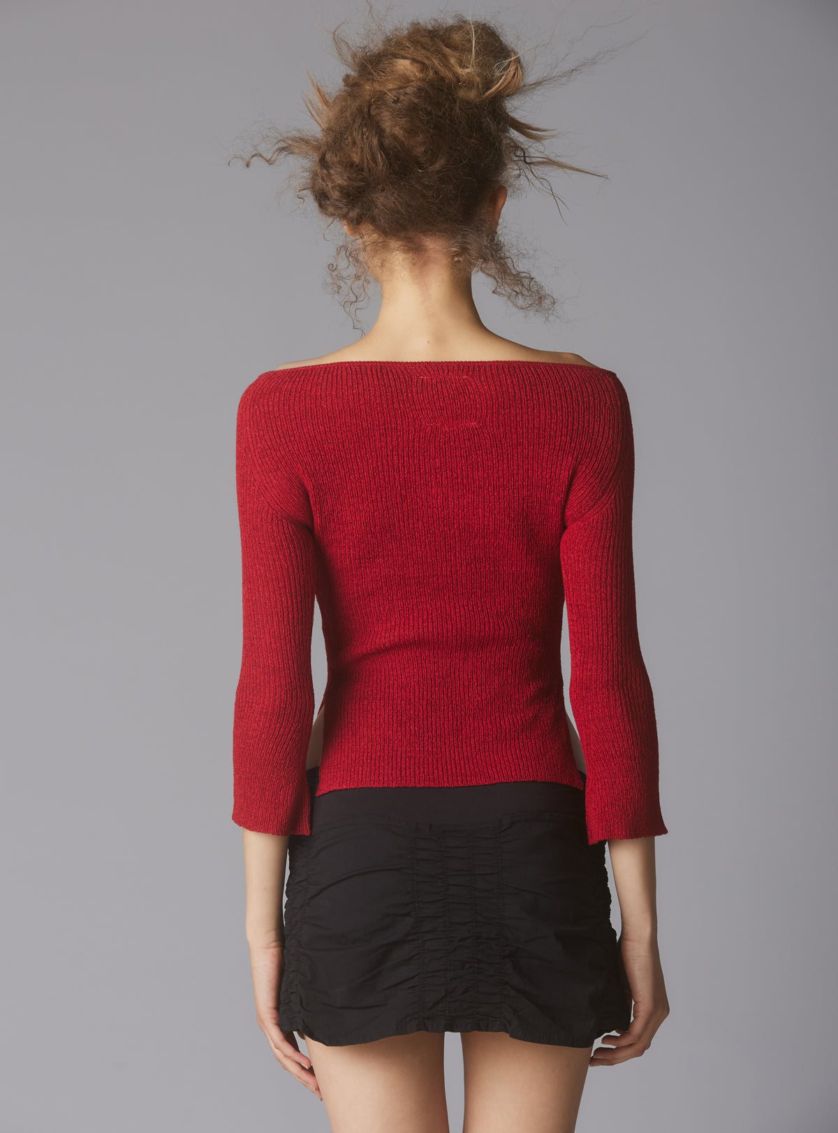 Off The Shoulder Quarter Sleeve Top In Red UNIF