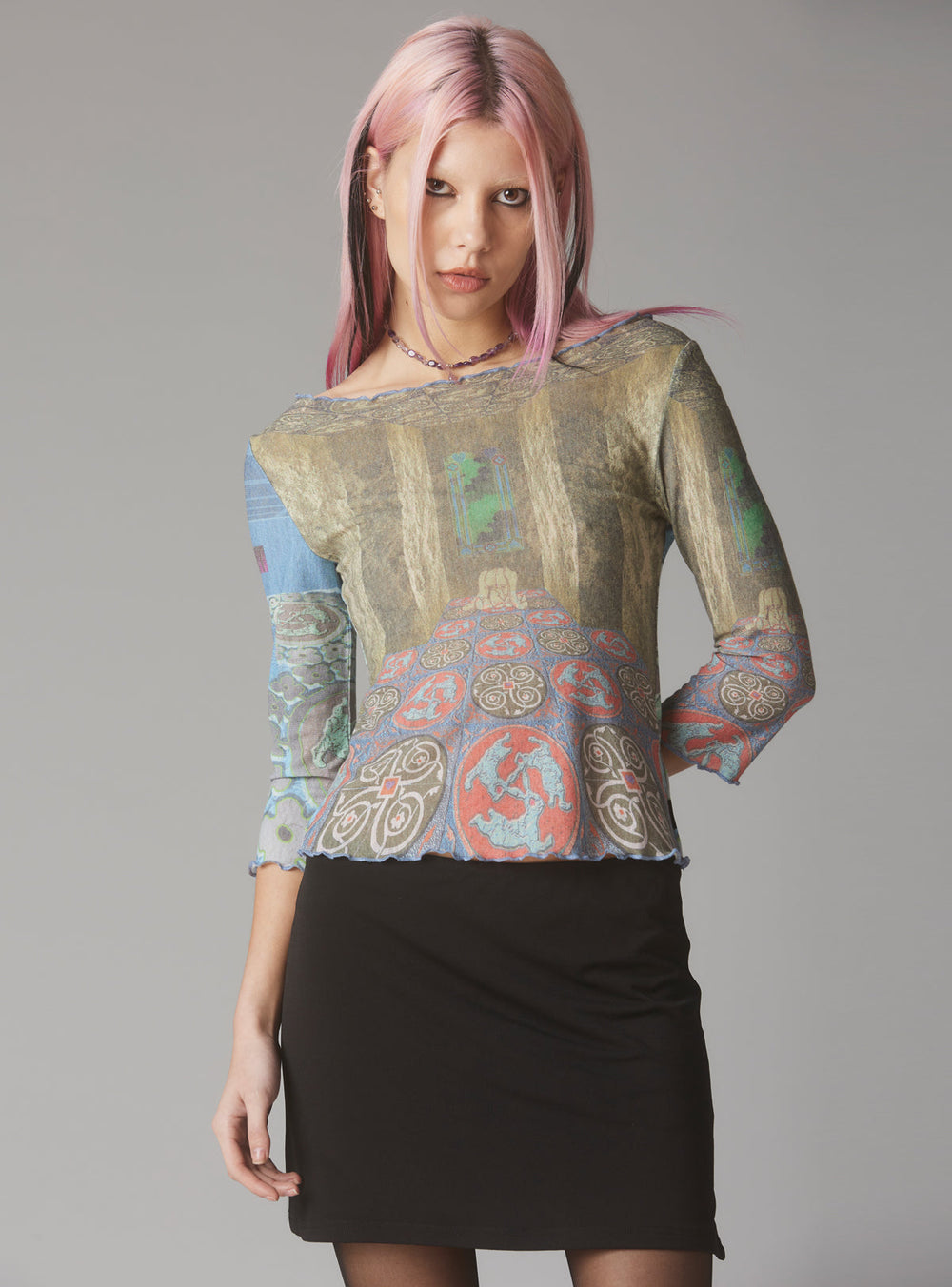 Mesh Printed Quarter Sleeve Top With Wide Neck UNIF