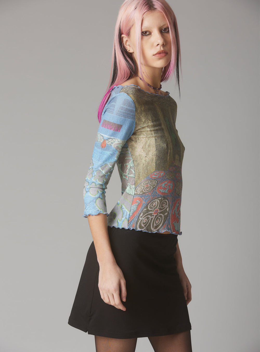 Mesh Printed Quarter Sleeve Top With Wide Neck UNIF