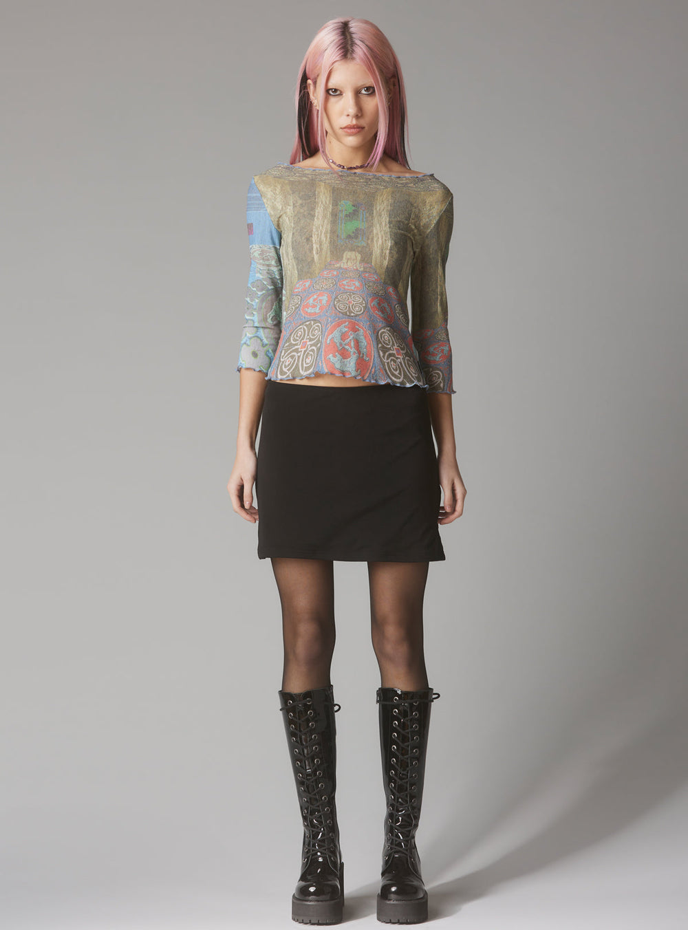 Mesh Printed Quarter Sleeve Top With Wide Neck UNIF