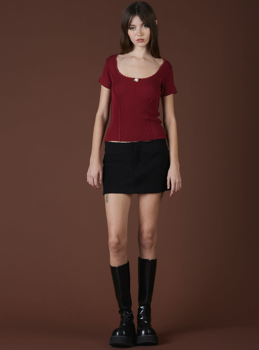 XAE Ribbed Crop Top
