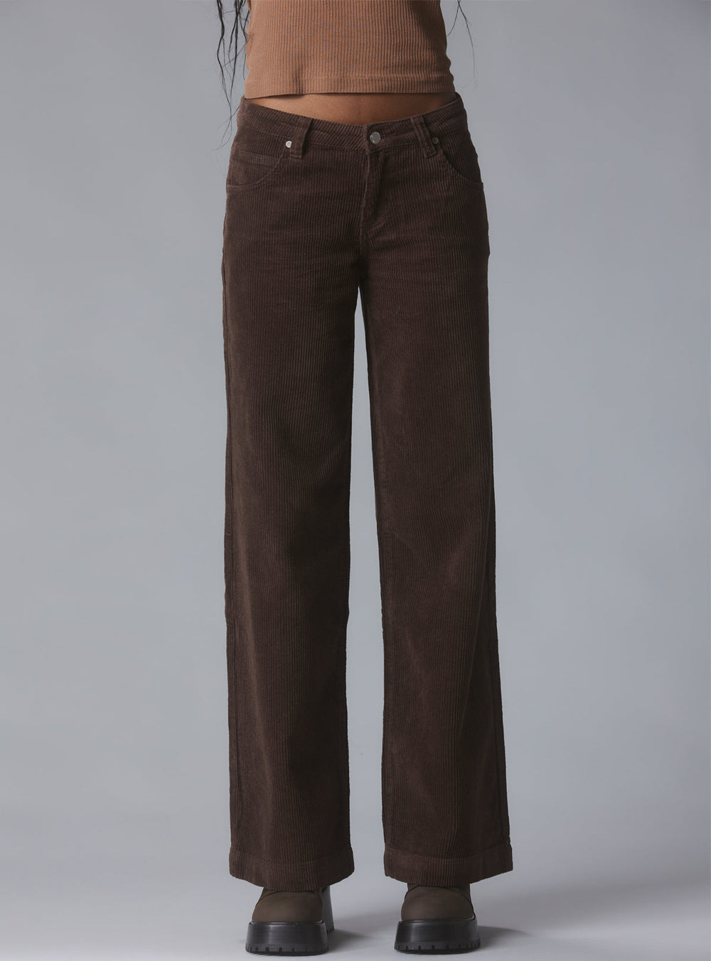 Wide Leg Corduroy Pants In Brown UNIF