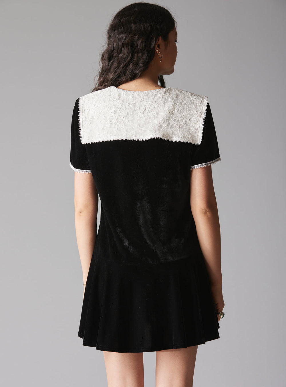 Helm Dress