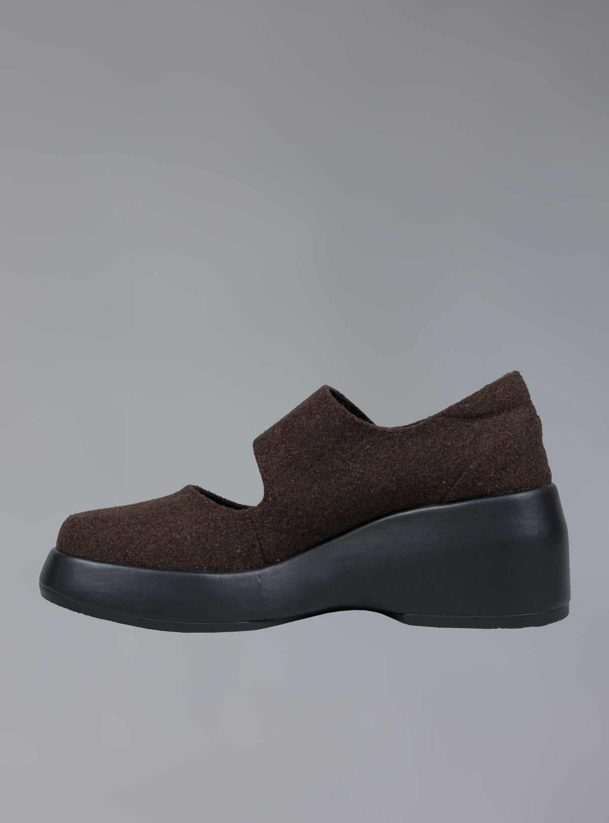 Felt Platform Sandal In Brown UNIF