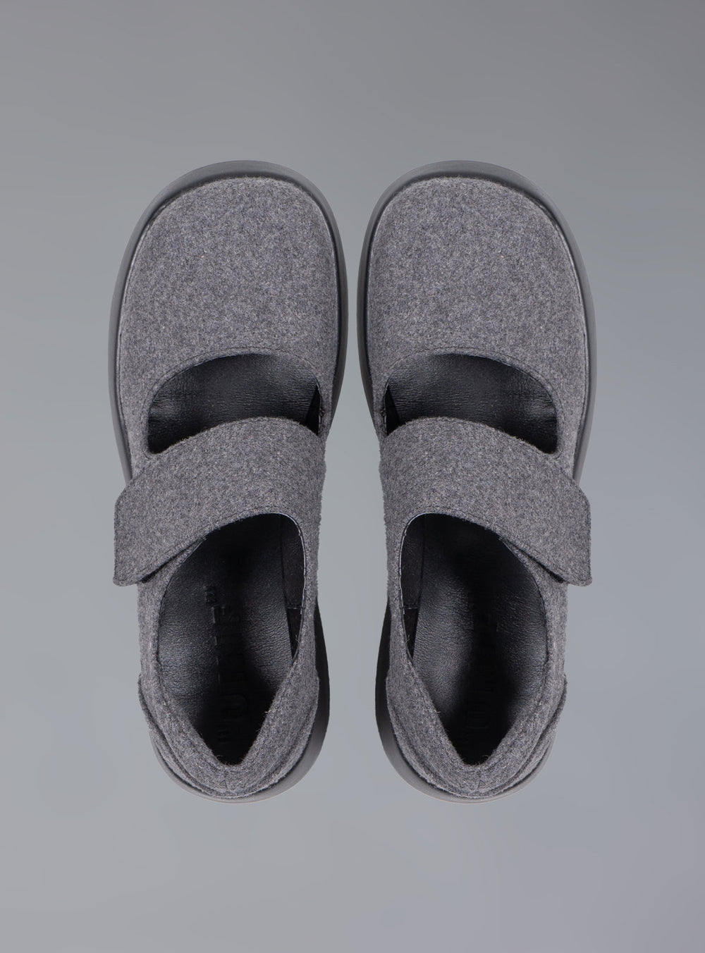 Felt Platform Sandal In Grey UNIF