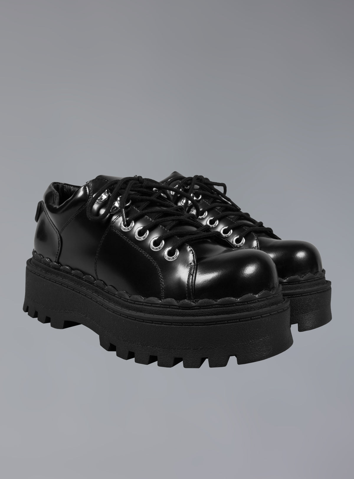 Low Top Leather Chunky Platform Boot in Black UNIF