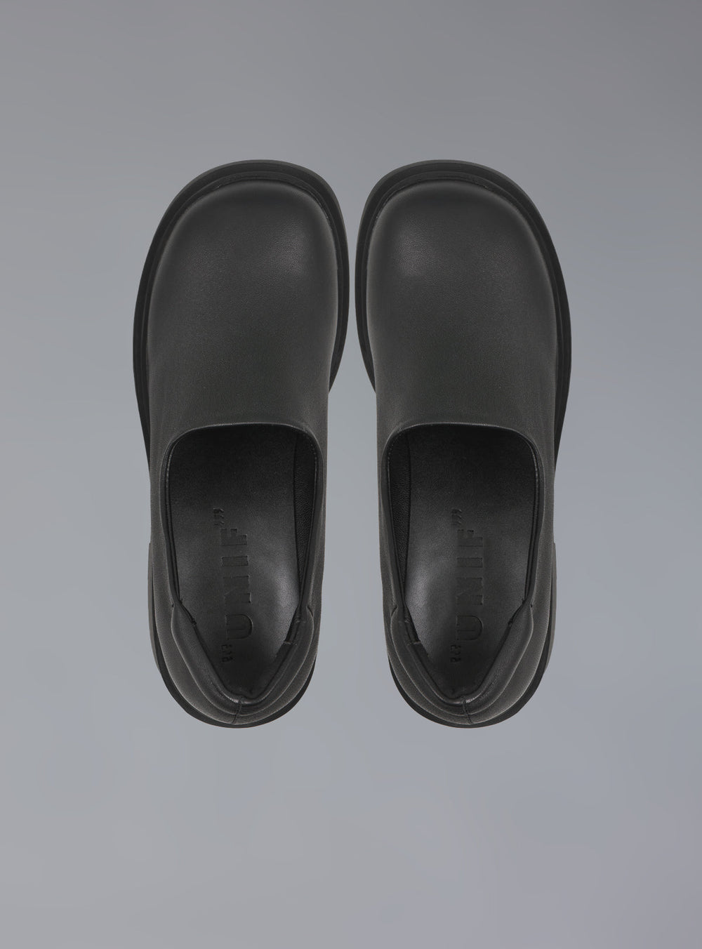 Platform Slip On Shoes in 90s Style UNIF