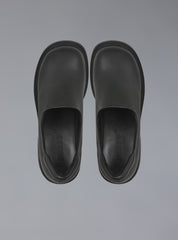 Platform Slip On Shoes in 90s Style UNIF