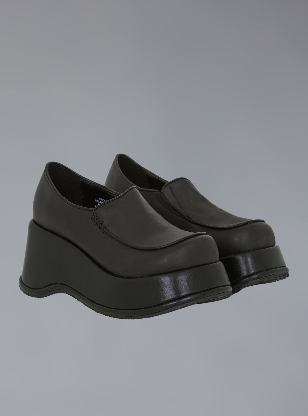 Square Toe Stacked Platform Shoe UNIF