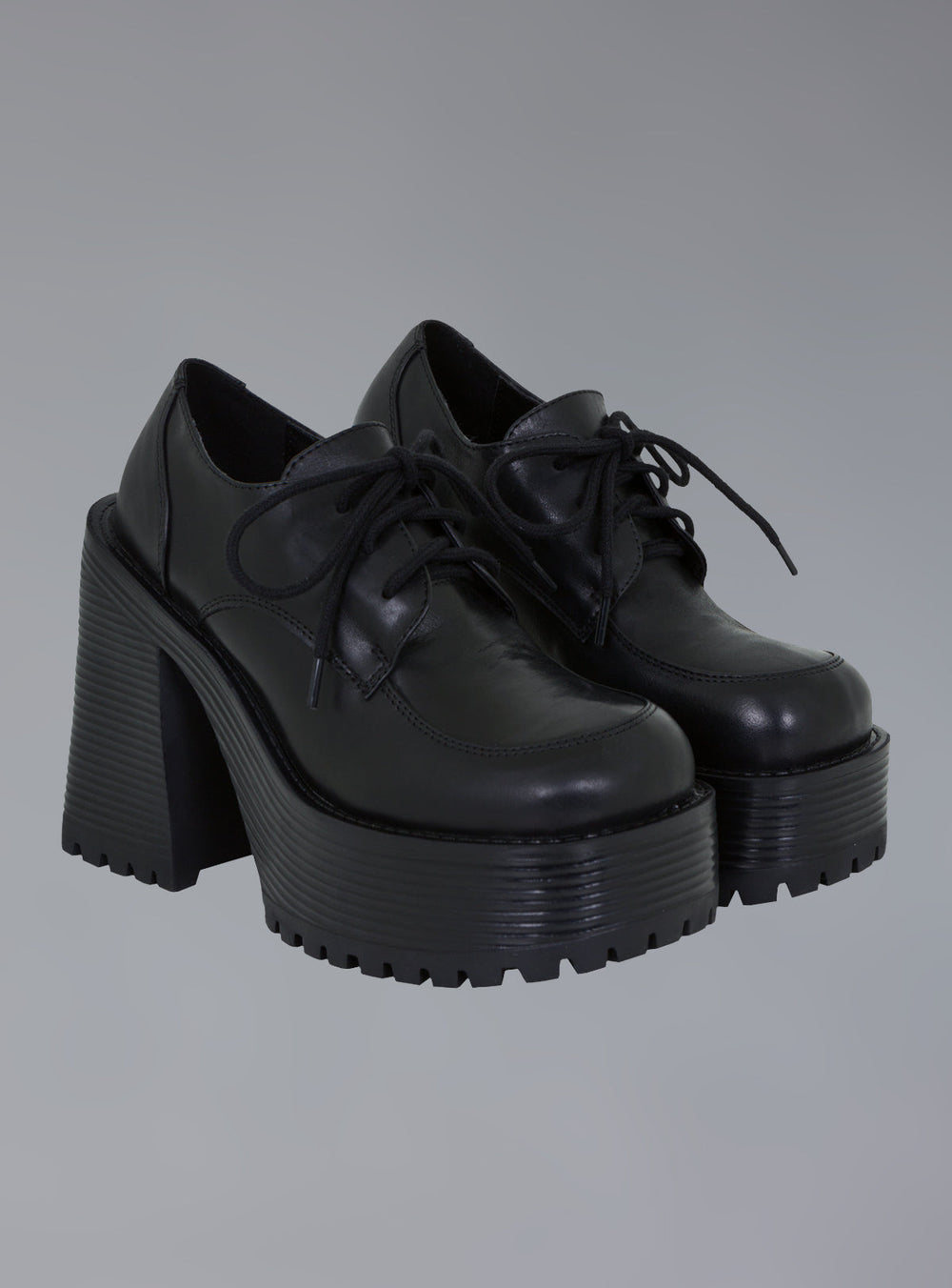Des Shoe