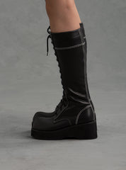 Phalt Boot