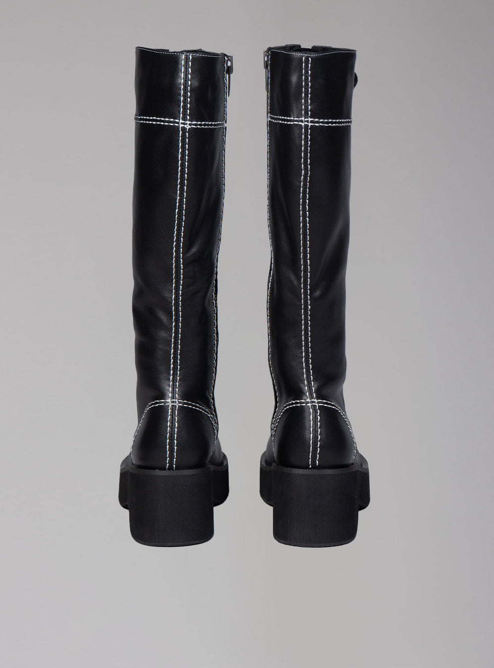 Phalt Boot